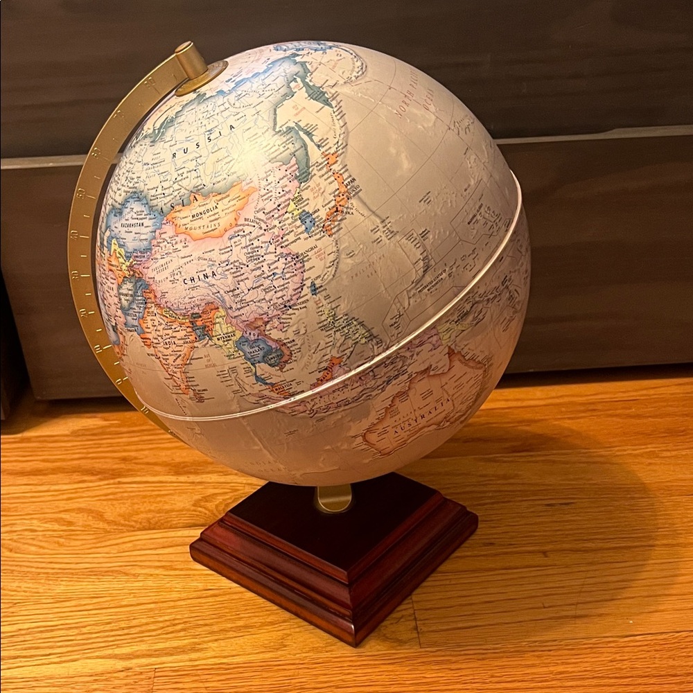 Classic Cream and Gold Globe with Wooden Base